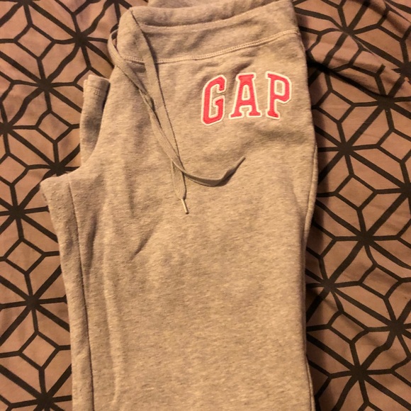 gap sweatsuits womens